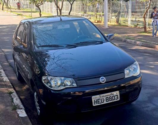 FIAT PALIO 1.0 MPI FIRE CELEBRATION 8V FLEX 4P MANUAL FIAT PALIO 1.0 MPI FIRE CELEBRATION 8V FLEX 4P MANUAL